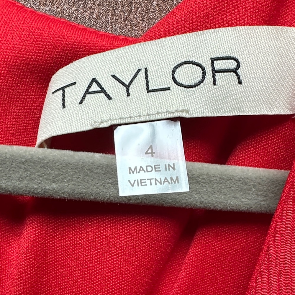 Taylor Bold Red belted dress. New. 138.00 retail - Picture 6 of 10